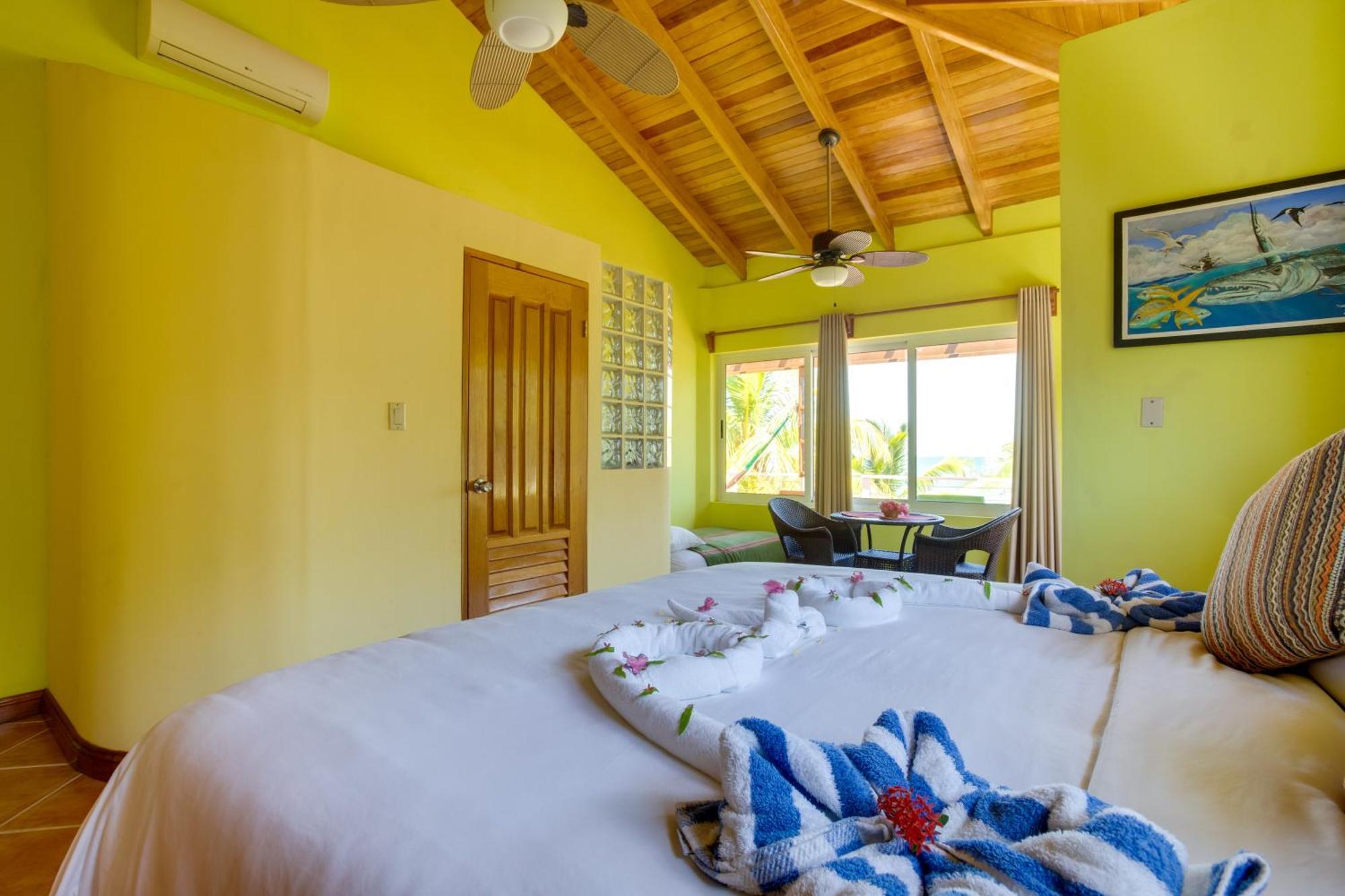 Laru Beya Resort Placencia Dış mekan fotoğraf