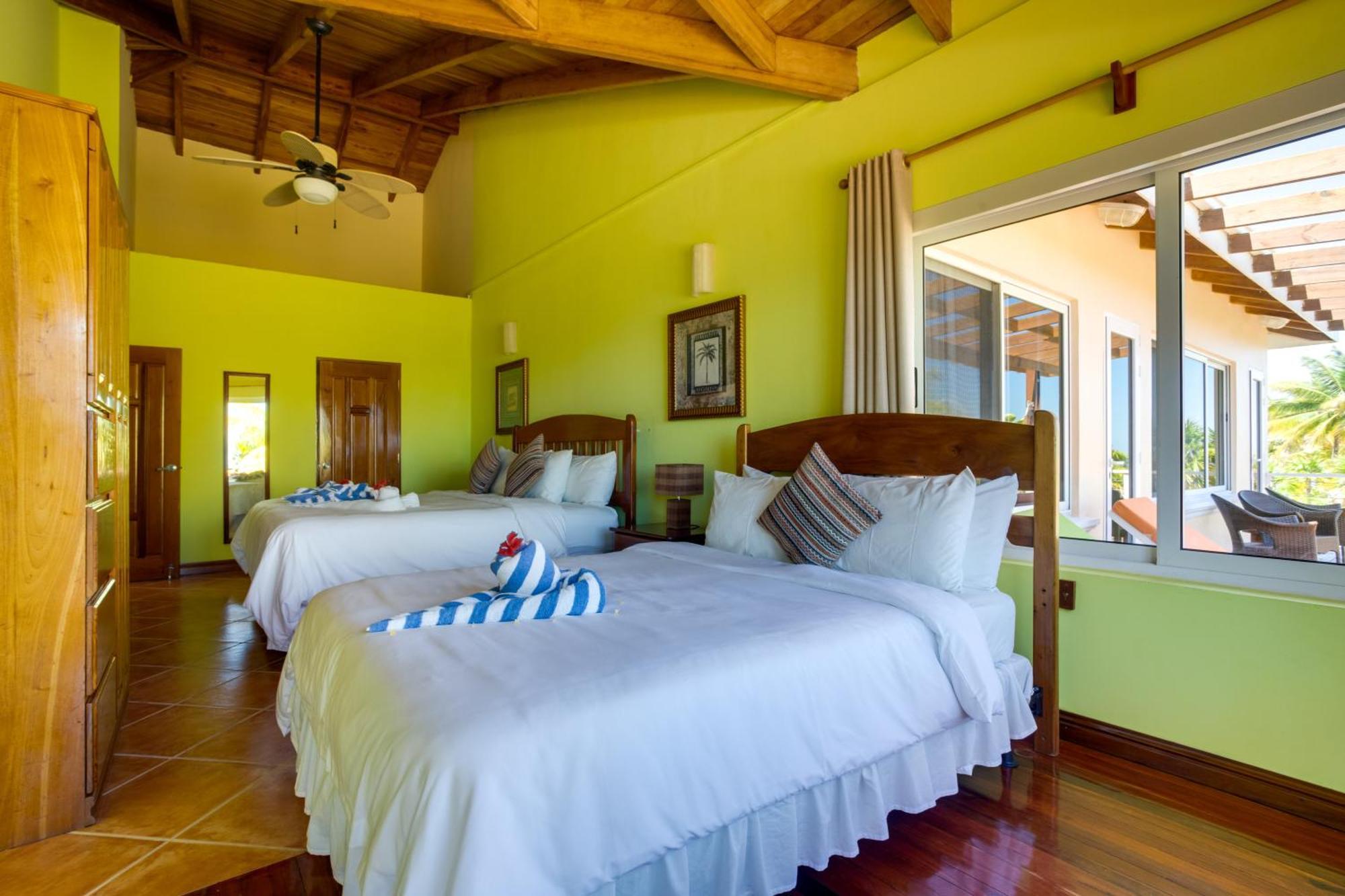 Laru Beya Resort Placencia Dış mekan fotoğraf