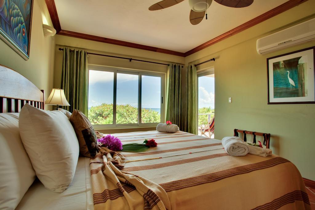 Laru Beya Resort Placencia Dış mekan fotoğraf